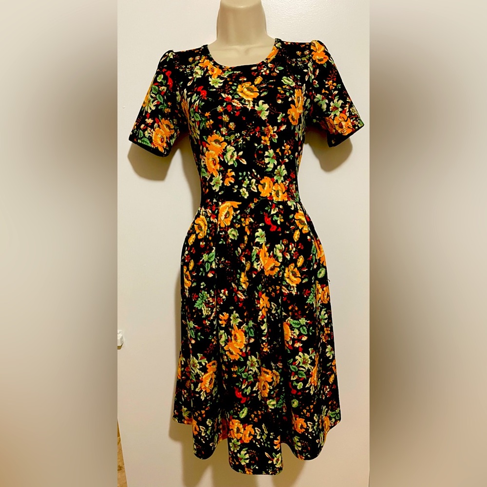 Lularoe Autumn Black Floral Amelia Dress
